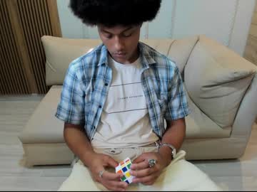 Lilr_ Chaturbate stream image from January 07, 2025