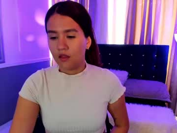 Oliviawatson_ Chaturbate stream image from January 07, 2025