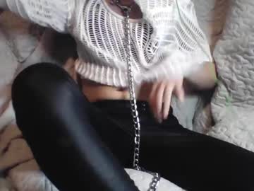 Bonoliviapetite Chaturbate stream image from January 07, 2025