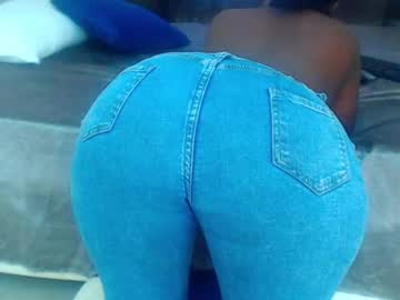 Dashabrowm Chaturbate stream image from January 07, 2025
