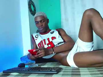 Ethann_Miller Chaturbate stream image from January 07, 2025