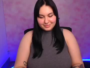 Lini_Mur Chaturbate stream image from January 07, 2025
