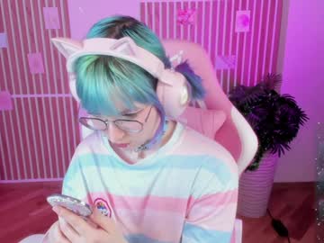 Me1kosakine Chaturbate stream image from January 07, 2025