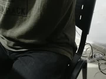 Oly10022020 Chaturbate stream image from January 07, 2025