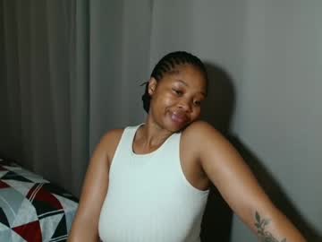 Cherrybabexx Chaturbate stream image from January 07, 2025