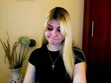 Love_Instinct Chaturbate stream image from January 07, 2025