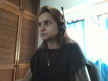 Aleja_Swt12 Chaturbate stream image from January 07, 2025