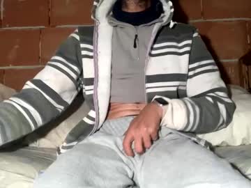 Gicobest Chaturbate stream image from January 07, 2025