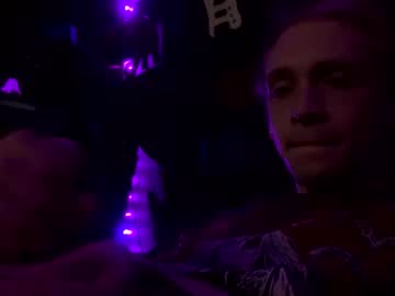 Gothblondelegend Chaturbate stream image from January 07, 2025