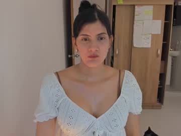 Nahomi2021 Chaturbate stream image from January 07, 2025