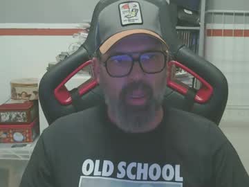 Womenizzeer Chaturbate stream image from January 07, 2025