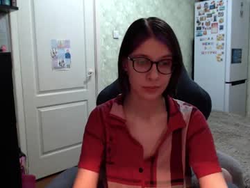 Yummygiirl Chaturbate stream image from January 07, 2025