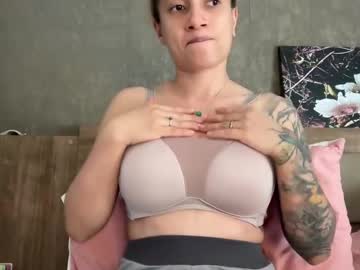 Juviablondie Chaturbate stream image from January 07, 2025