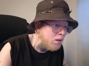 Lukethompsson Chaturbate stream image from January 07, 2025