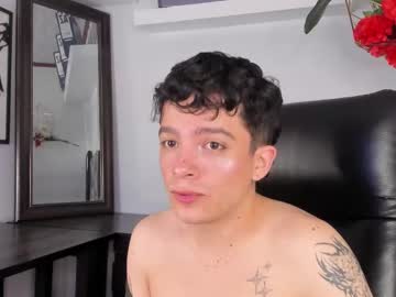 Shyclove Chaturbate stream image from January 07, 2025