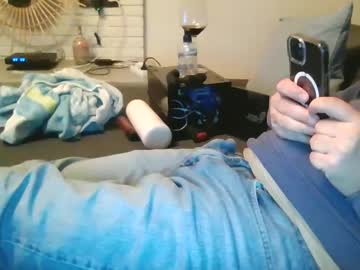 Submissivguy Chaturbate stream image from January 07, 2025