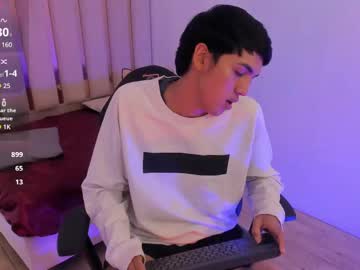Theo_Tay Chaturbate stream image from January 07, 2025