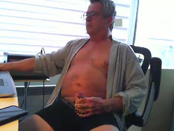 Bozou Chaturbate stream image from January 07, 2025