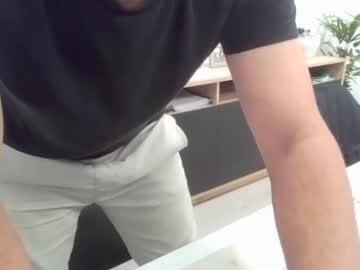 Thehardcock2025 Chaturbate stream image from January 07, 2025