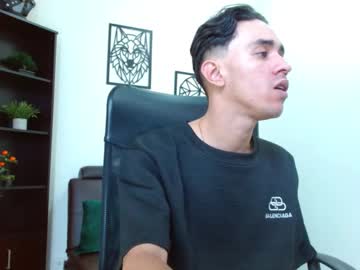 Mick_Johnson Chaturbate stream image from January 07, 2025