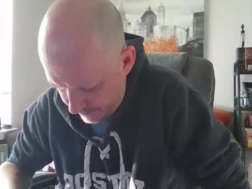Mramccray Chaturbate stream image from January 07, 2025