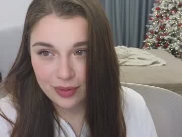 Tutti_Frutti_ Chaturbate stream image from January 07, 2025