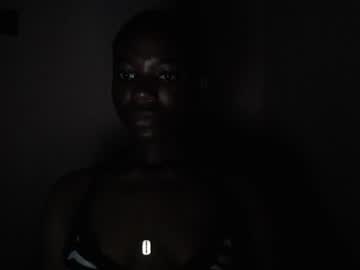 Urflirtycandi Chaturbate stream image from January 07, 2025