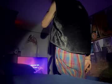 Brokeass_Mountain Chaturbate stream image from January 07, 2025