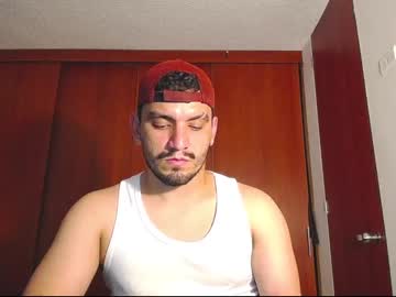 Olivervitale Chaturbate stream image from January 07, 2025
