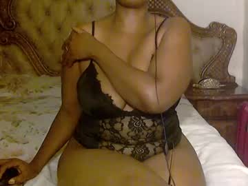 Pearassmmm Chaturbate stream image from January 07, 2025