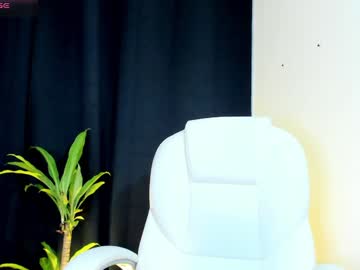 Kaarliekloss Chaturbate stream image from January 07, 2025