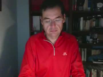 8age Chaturbate stream image from January 07, 2025