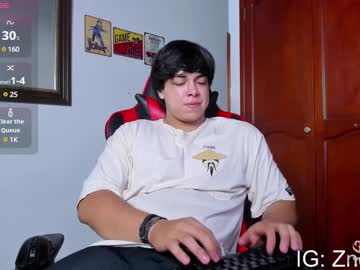 Cuteznowyy Chaturbate stream image from January 07, 2025