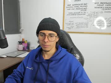 Gametommy Chaturbate stream image from January 07, 2025