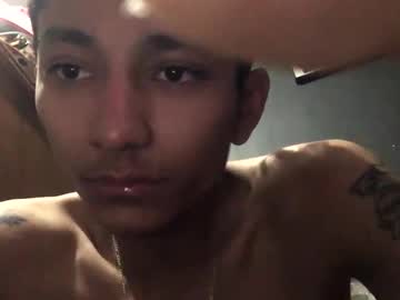 J951087 Chaturbate stream image from January 07, 2025