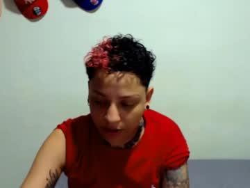 Lyndamoy Chaturbate stream image from January 07, 2025