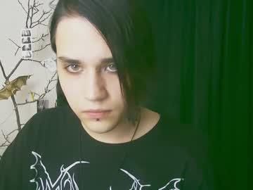 Ryan_Mills Chaturbate stream image from January 07, 2025