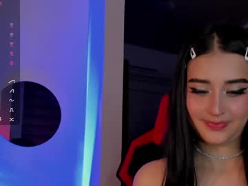 Charlotte_Greys Chaturbate stream image from January 08, 2025