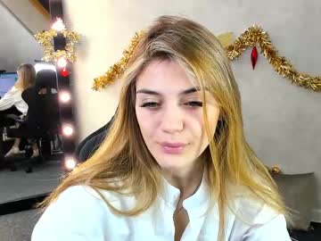 Cherry_Pr1ce Chaturbate stream image from January 08, 2025