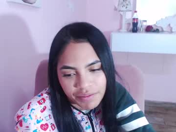 Alexa_Rousse_ Chaturbate stream image from January 08, 2025