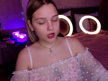 Sabrinaspel Chaturbate stream image from January 08, 2025