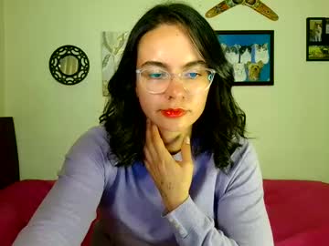 Violet_Kitty_2 Chaturbate stream image from January 08, 2025