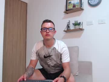 Mykeowen_ Chaturbate stream image from January 08, 2025