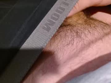 Picklethicc Chaturbate stream image from January 08, 2025