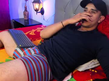 Pipe_320 Chaturbate stream image from January 08, 2025