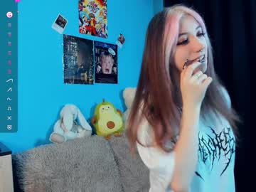Sell0n Chaturbate stream image from January 08, 2025