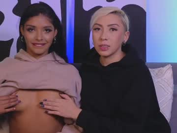 Violettgrey_ Chaturbate stream image from January 08, 2025
