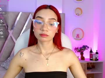 Cloe_Hills_ Chaturbate stream image from January 08, 2025