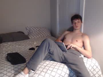 Ealexk Chaturbate stream image from January 08, 2025