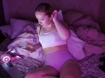 Ludoluvz Chaturbate stream image from January 08, 2025